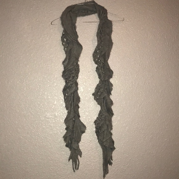 Scarf - Picture 1 of 2